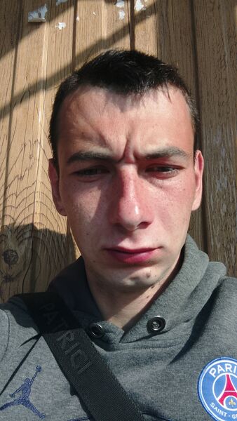  --,   Maksim, 23 ,   ,   , c 