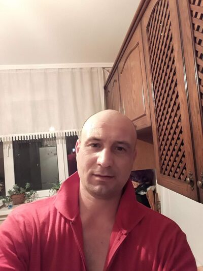  ,   Sergiu, 41 ,   ,   