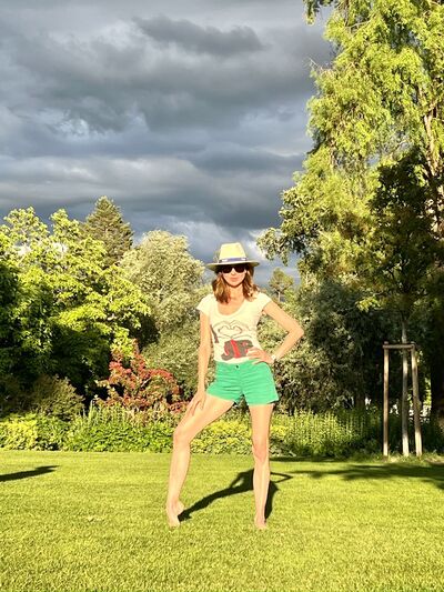  --,   , 40 ,   , c , 