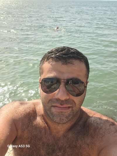  Pomorie,   Yasin, 42 ,   ,   
