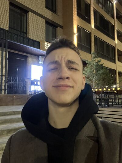  ,   Denis, 26 ,   ,   