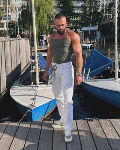  ,   , 33 ,   