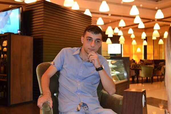  ,   Sargis, 30 ,   ,   , c 