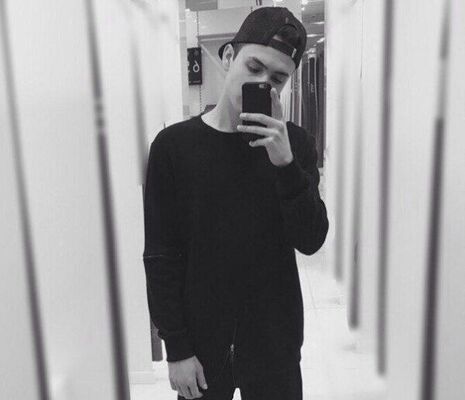  ,   Lilik, 23 ,   ,   , c 