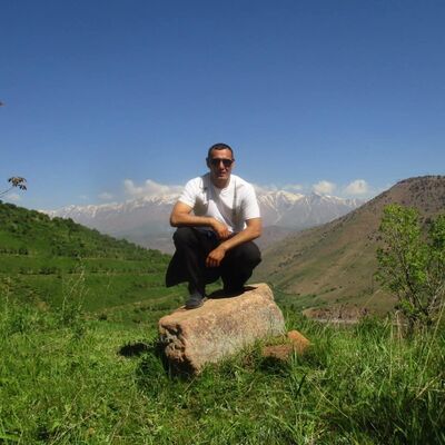  ,   Elton, 40 ,   ,   , 