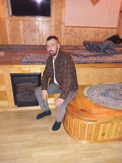 ,   Samir, 31 ,   ,   