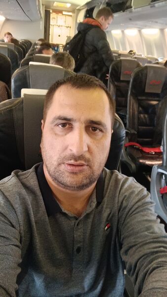  ,   Adam, 41 ,   ,   