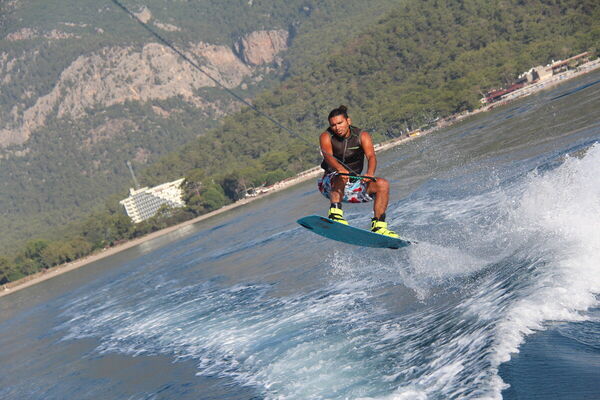  ,   Deniz, 34 ,   ,   , c 