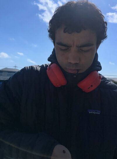  ,   Kent, 21 ,   ,   
