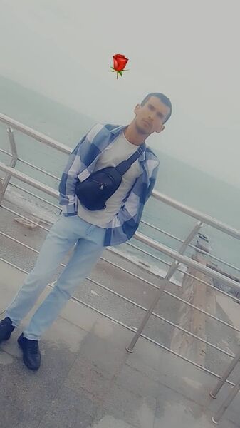  ,   Zafarbek, 34 ,  