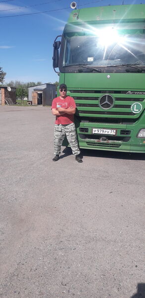  ,   Aleksej, 37 ,   ,   