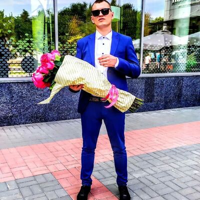  ,   Alex, 28 ,   ,   , 