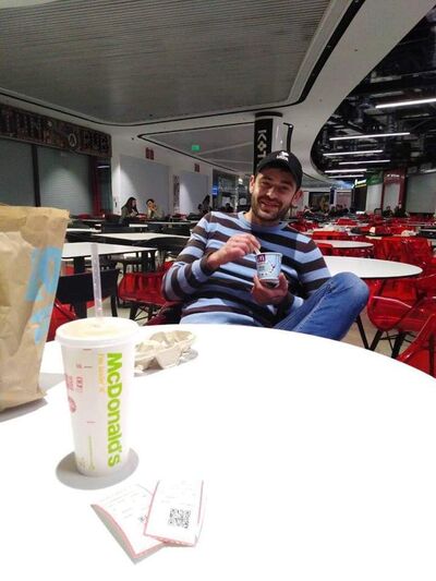  ,   Serj, 37 ,   ,   , c 