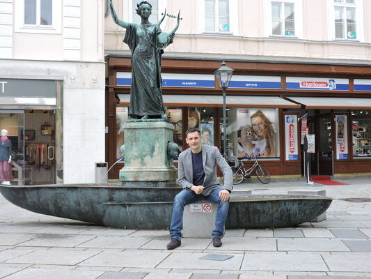  ,   Judzin, 42 ,   