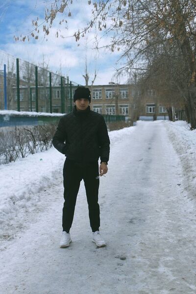  ,   Damil, 25 ,   ,   