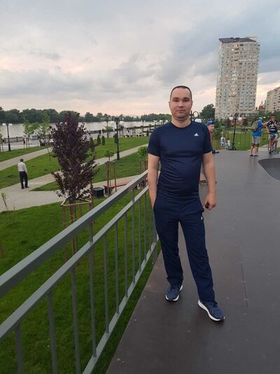  ,   SLAVIK, 44 ,   ,   , c 