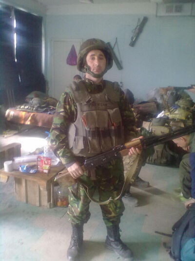  ,   Oleksandr, 48 ,   ,   , c 