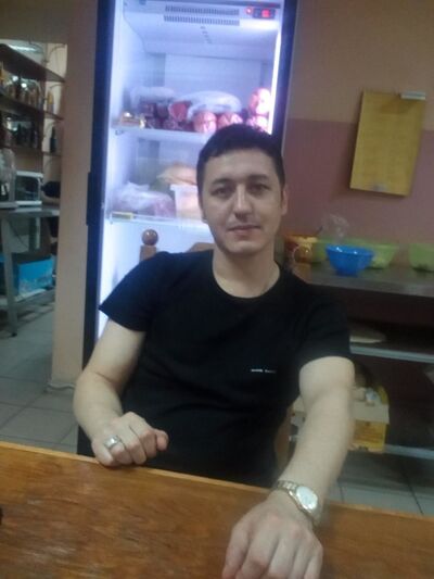 ,   Akmal, 46 ,   ,   , c 