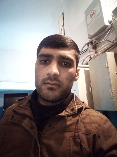  ,   Farux, 33 ,   ,   , c 