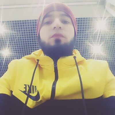  ,   Amir, 31 ,   ,   