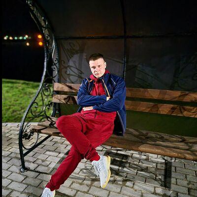  ,   Denis, 24 ,   ,   , c , 