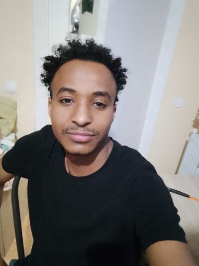  ,   Felix, 35 ,   ,   