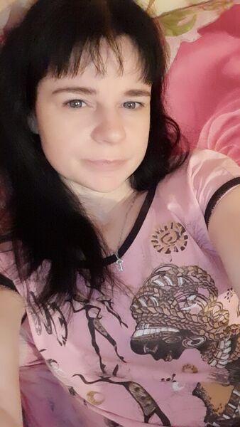  ,   Nadia, 39 ,  