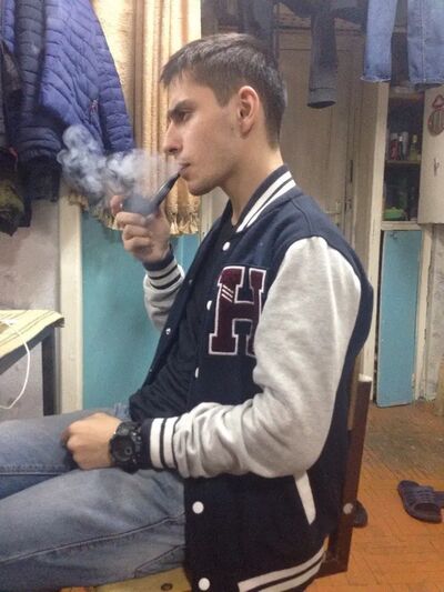  ,   Adam, 27 ,   ,   