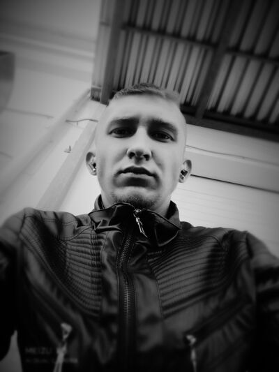  ,   Maks, 22 ,   ,   