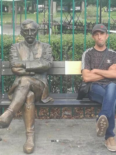  ,   Igor, 41 ,  