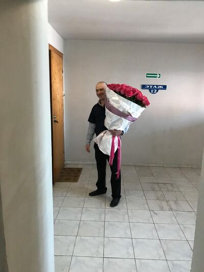  --,   , 44 ,     , c 