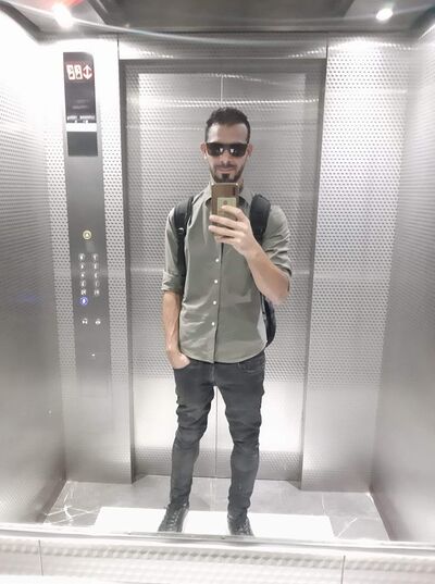  ,   Walaa samy, 37 ,   c 