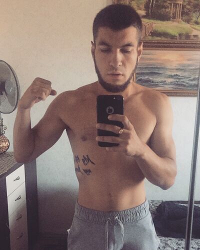  ,   Alexander, 31 ,   ,   , c 
