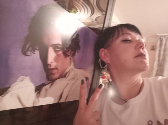  ,   Fallen angel, 46 ,   ,   