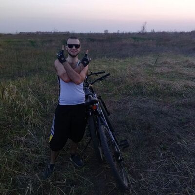  ,   Nikita, 24 ,  
