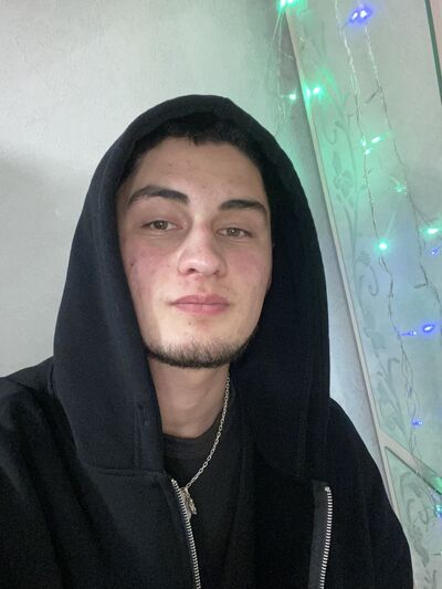  ,   Timur, 20 ,   ,   