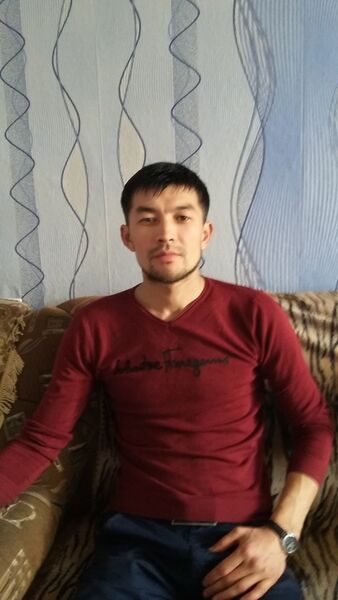  ,   Muhtar, 42 ,   