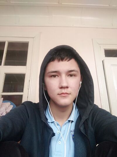  ,   Dior, 23 ,   ,   , c , 