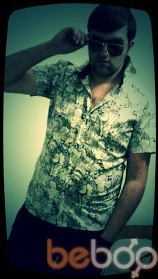 3225201  Levon, 33 ,    