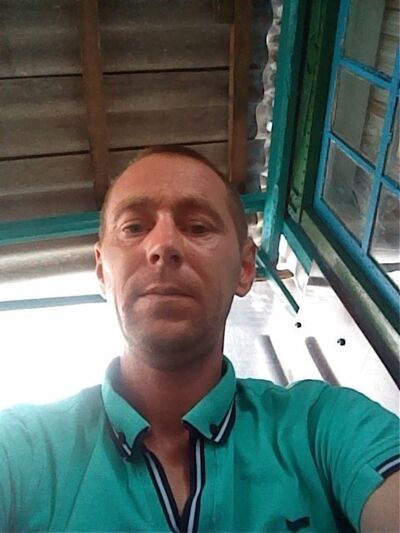  ,   Alex, 45 ,   