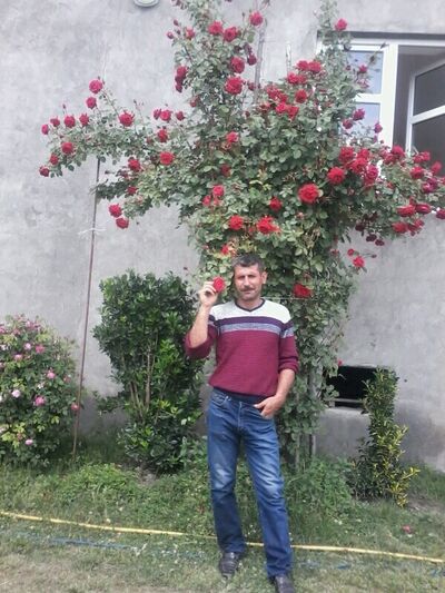  ,   Sadiq, 48 ,   ,   , c 