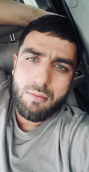  ,   Vugar, 32 ,   ,   
