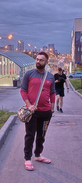  ,   Denis, 29 ,   ,   