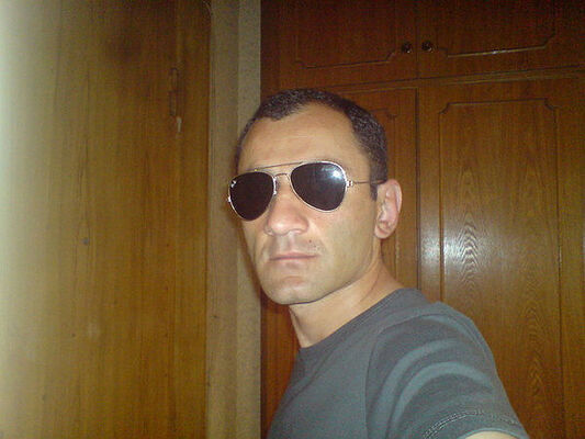  ,   Beso, 46 ,   