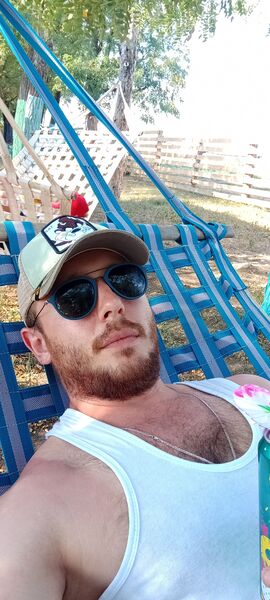  ,   Ivan, 32 ,   