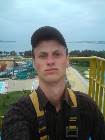  ,   Anton, 32 ,   ,   , c , 