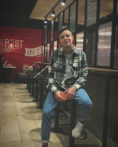   ,   Marat, 26 ,   ,   