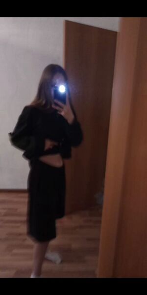  ,   Ariha, 19 ,  
