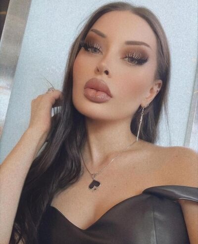  ,   Anna, 27 ,   ,   