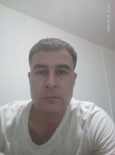  ,   Ruslan, 40 ,   ,   , c 